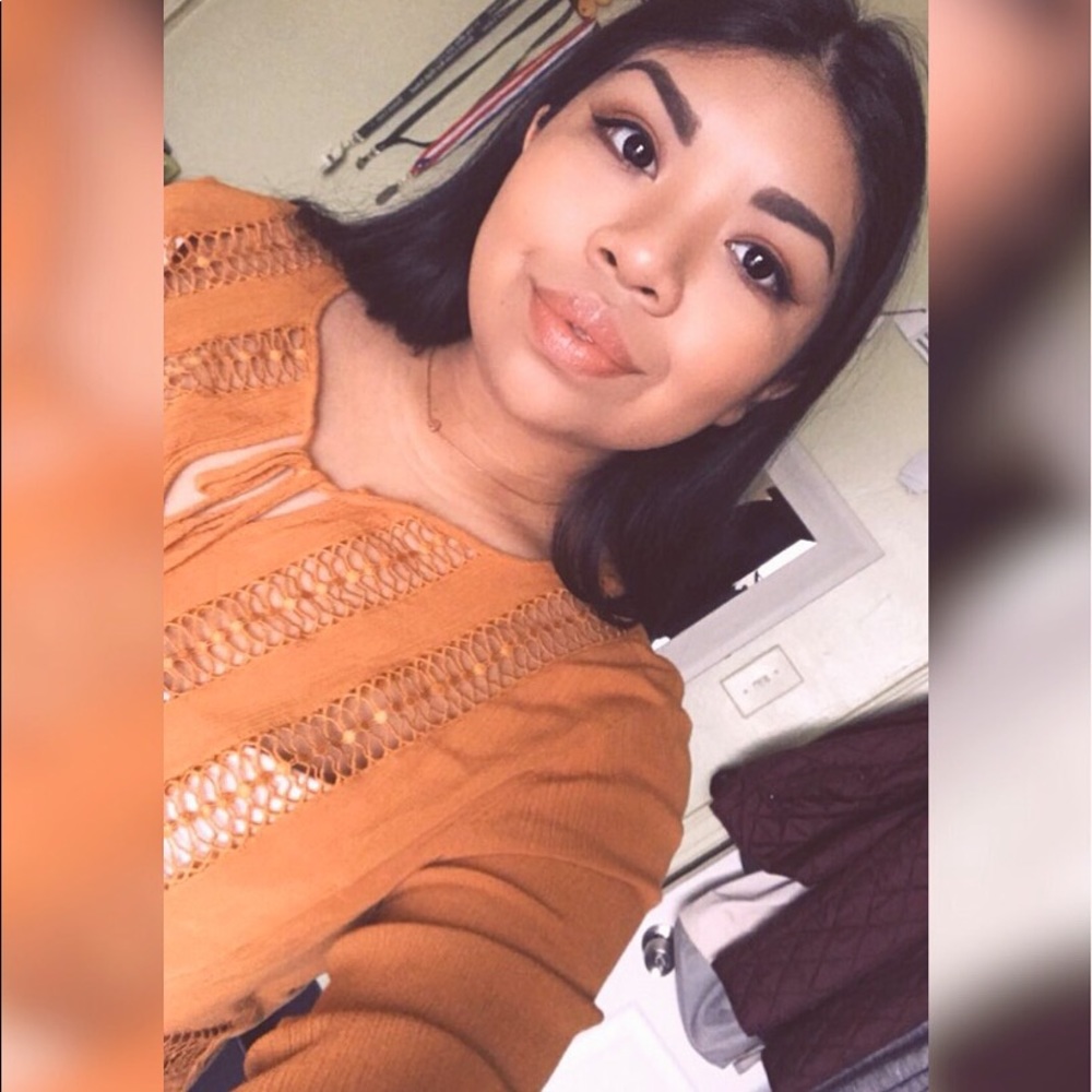 Meet your Posher, Leslie